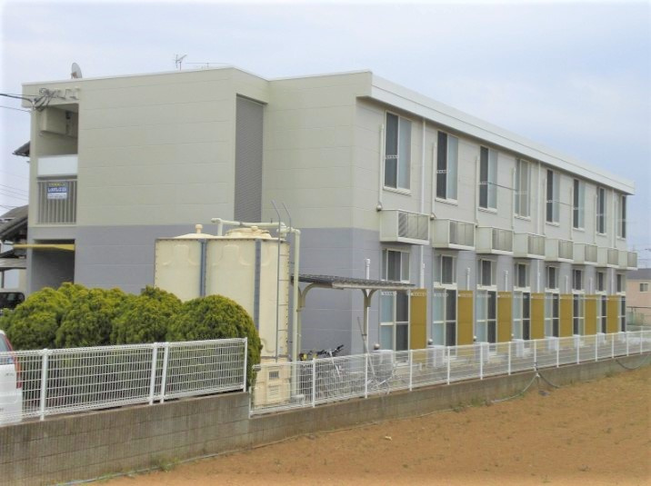 レオパレスキュービーイー