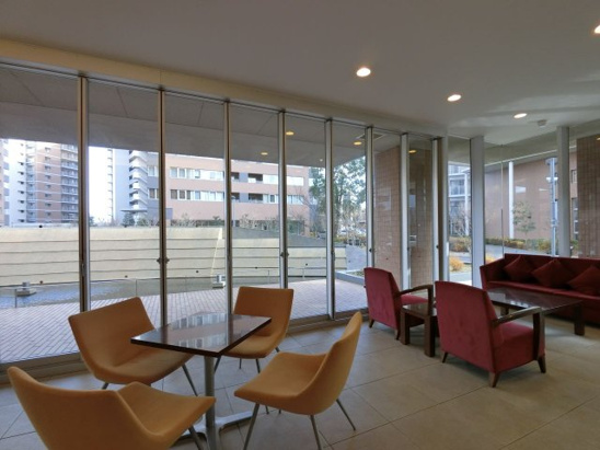 【エントランス】