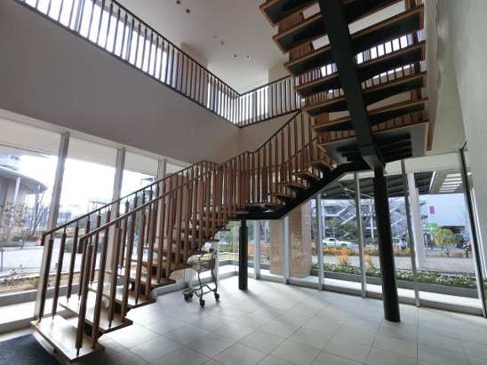 【エントランス】