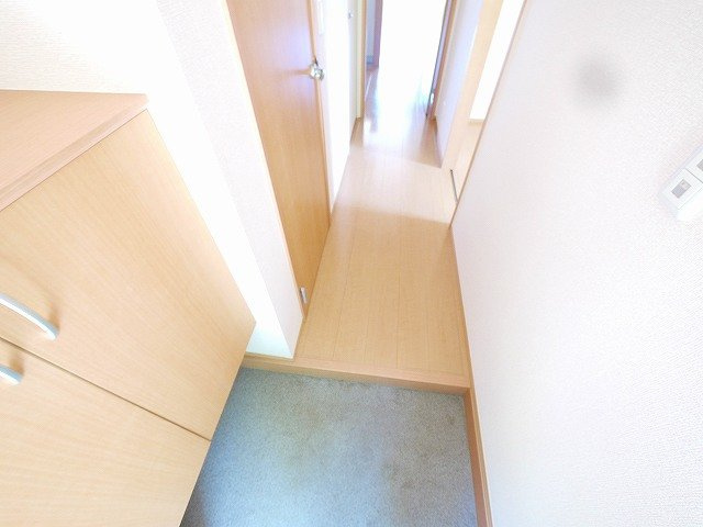 サンメゾンの玄関|シンプルで使いやすい玄関です