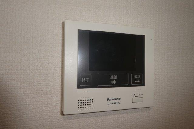 パークサイド石見のセキュリティ|オートロック連動ＴＶインターホン