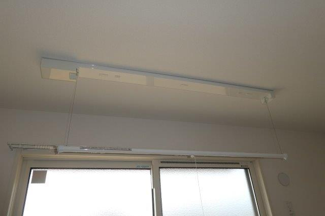 パークサイド石見の設備|室内物干し