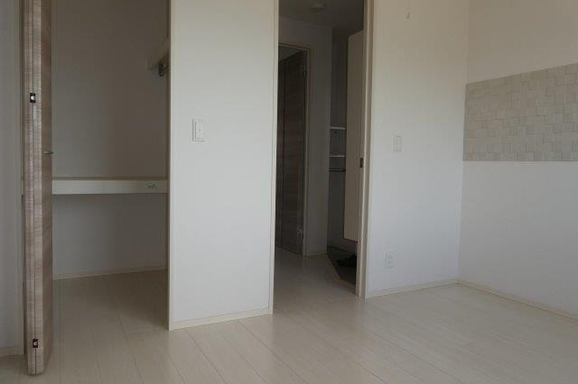 パークサイド石見の収納|洋室