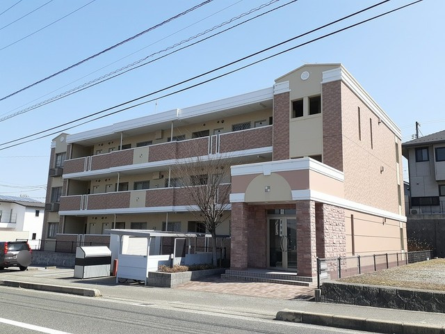 サンパレス土肥の外観
