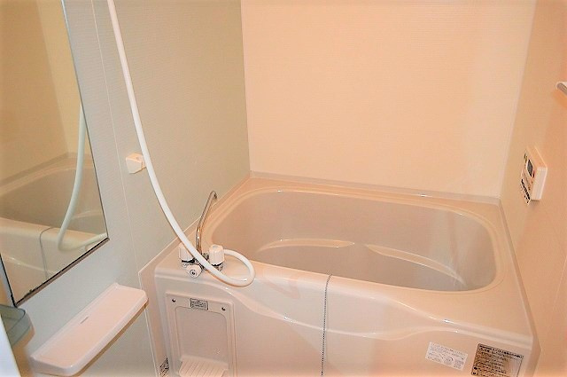 ラフォーレ西砂の浴室