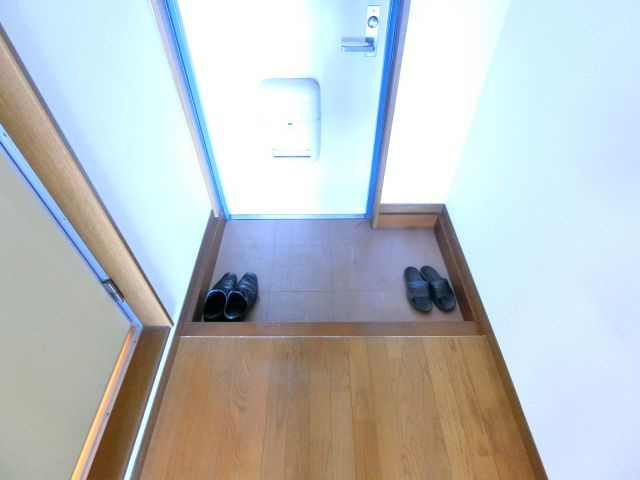 コーポ池之内の玄関