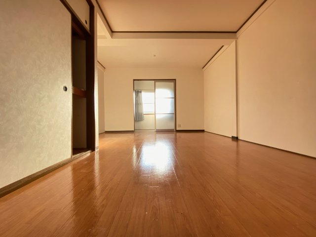 三津屋コーポの寝室