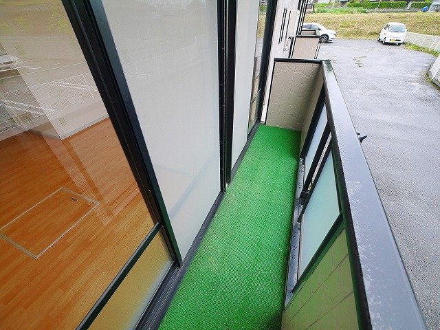 アルファ生駒のバルコニー|バルコニーがあります
