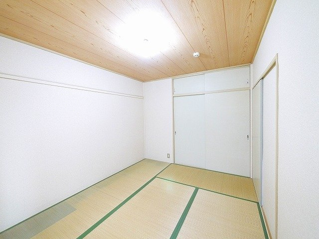 アルファ生駒の和室|和室ならではの温かな和の空間で寛ぎの時間を過ごせます