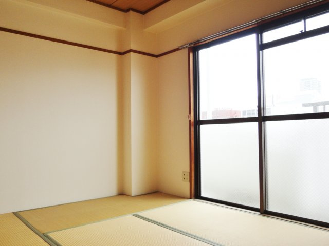 ホワイトスワン明石の和室