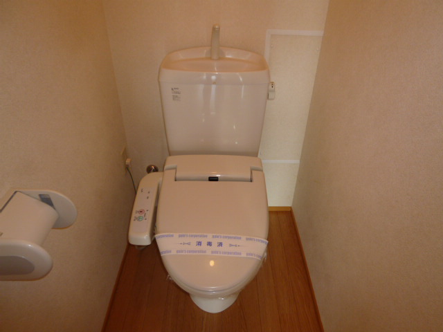 ブルーベリーＢのトイレ|シャワー付きトイレ