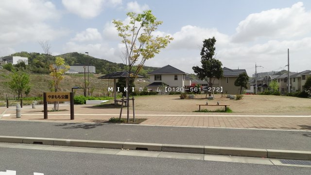 箕面市彩都粟生南５丁目　土地