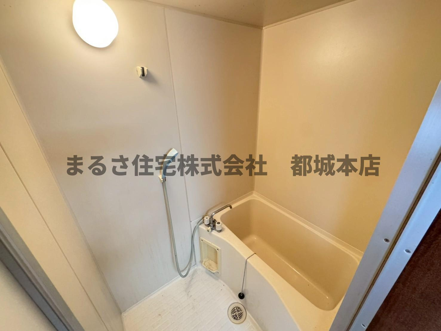 ラケットクラブの浴室