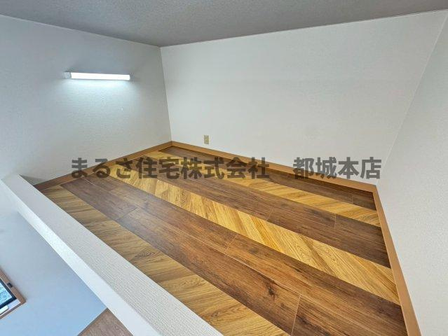 ラケットクラブの内装