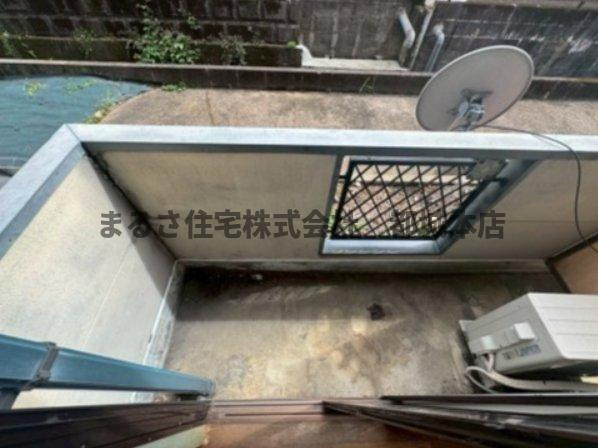 ラケットクラブのバルコニー