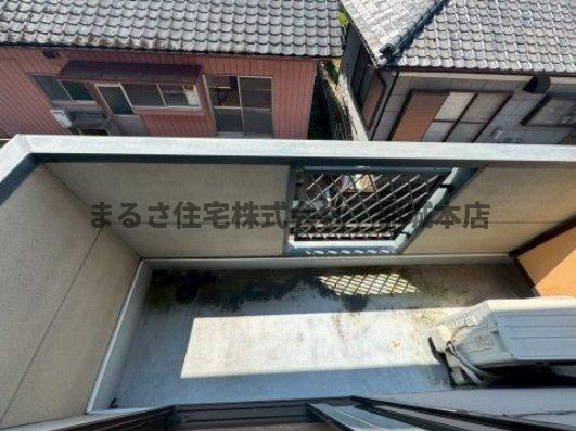 ラケットクラブのバルコニー