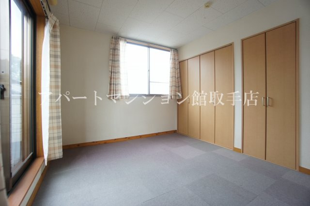 岩見貸家の洋室