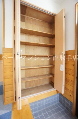 岩見貸家の収納