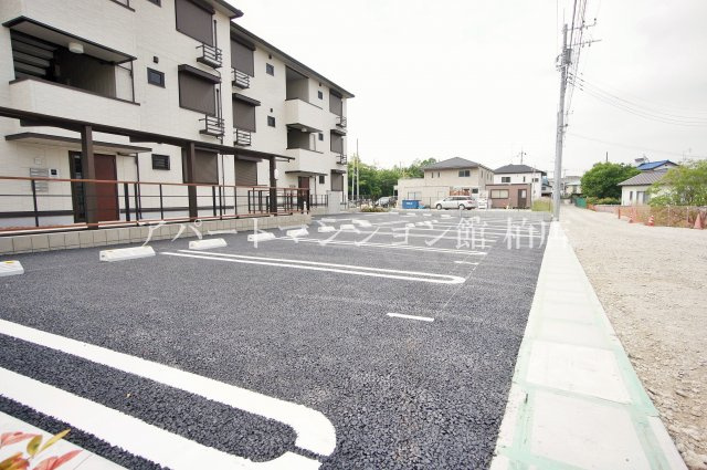 アピチェの駐車場
