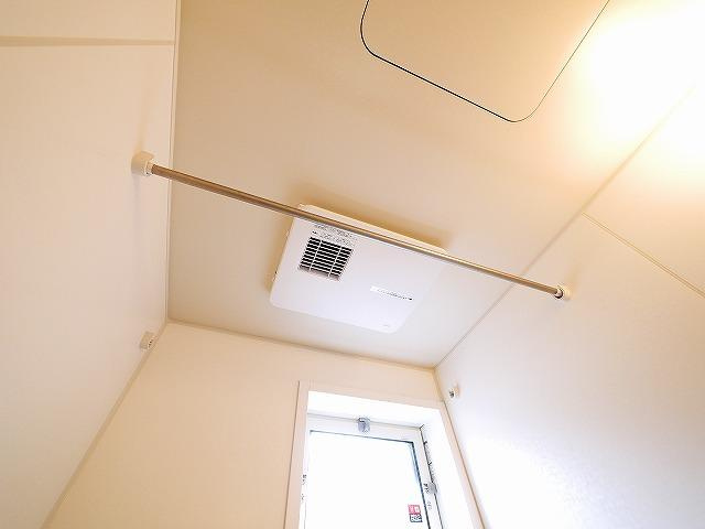 ラフィーネB（俵口町）の設備|浴室乾燥機付き