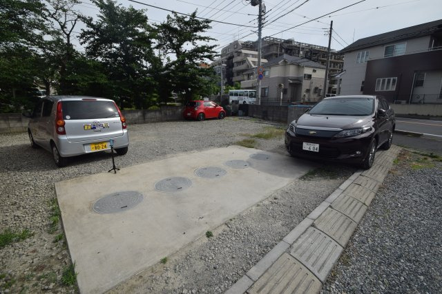 パインサークルの駐車場|駐車場完備です