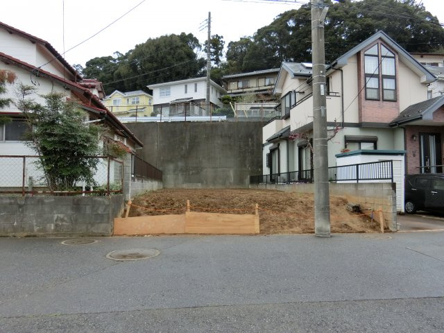 八千代市萱田町　売地　建築条件なし