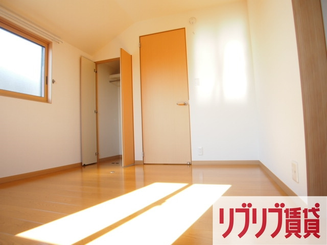 ビレッジ都町Ｃ棟の寝室