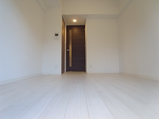 ララプレイス神戸西元町の居間・リビング