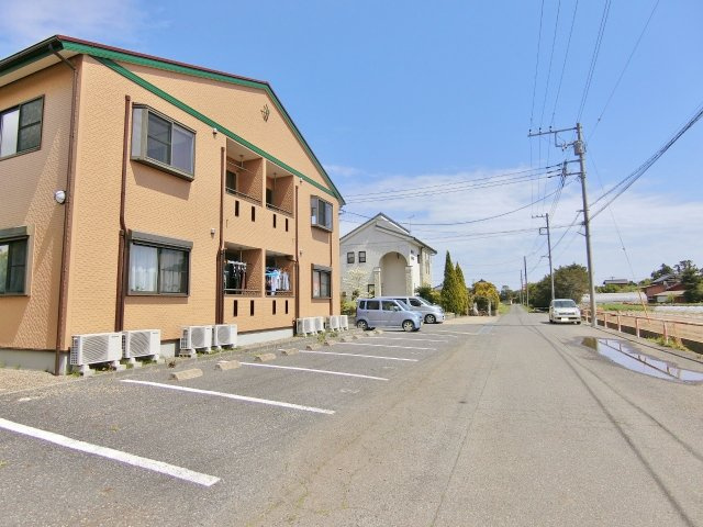 アムフラットの駐車場