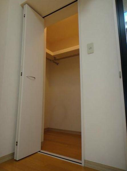 ＢＵＩＬＤＩＮＧ・Ｋの収納|クローゼット