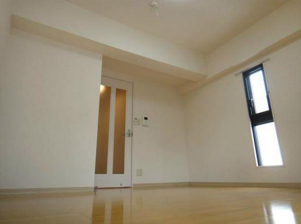 ＢＵＩＬＤＩＮＧ・Ｋの内装|明るいフローリング