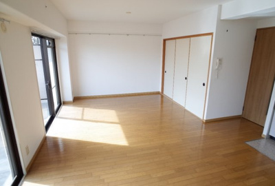 【居間・リビング】 | フォリア岡本