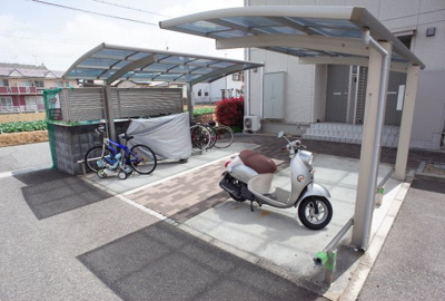 【その他共用部分】 | キャンフルローレル | 駐輪場