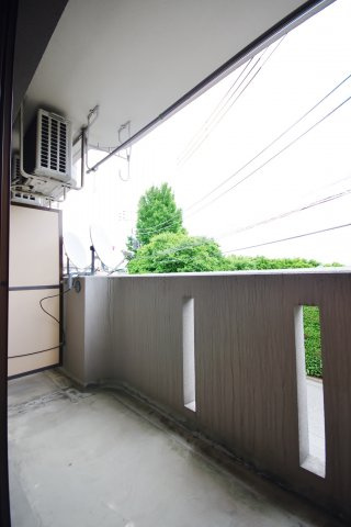 【バルコニー】