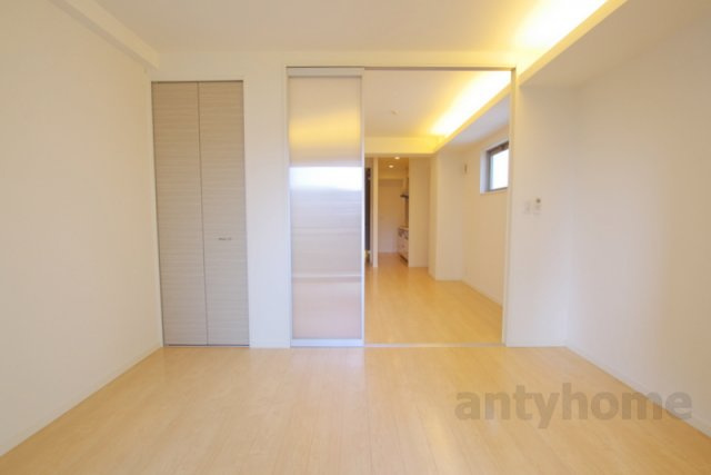 ヴェヌスタ同心　仲介手数料無料の寝室