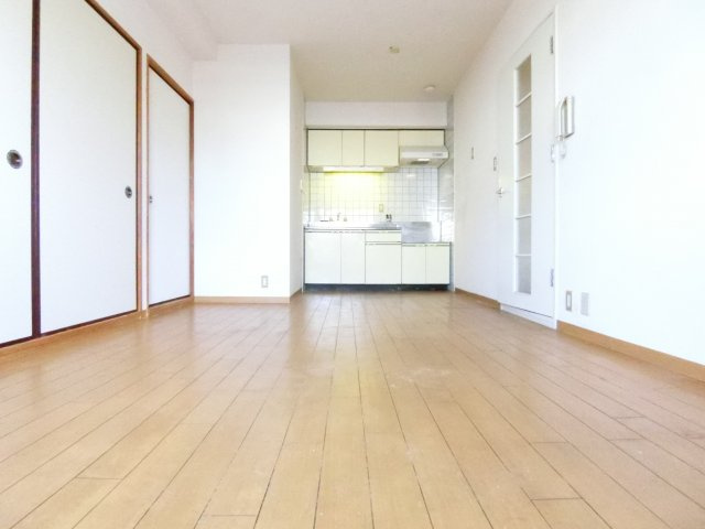 バルカン富田林の居間・リビング