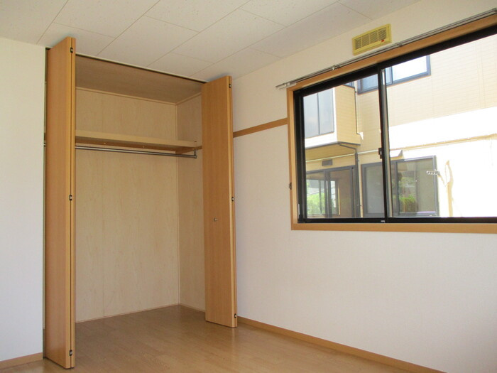 グリーンヒルズＧ棟の洋室