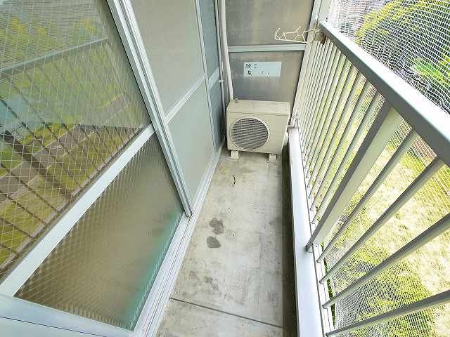 西本ビル（川原城町）のバルコニー|落ち着いた時間を過ごせるバルコニーです