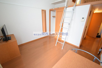 【寝室】 | レオパレスタチバナ