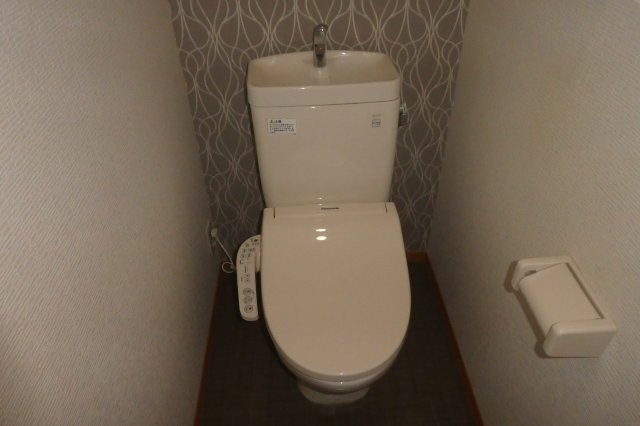 メゾン・ド・セジュールＢのトイレ|ウォシュレット