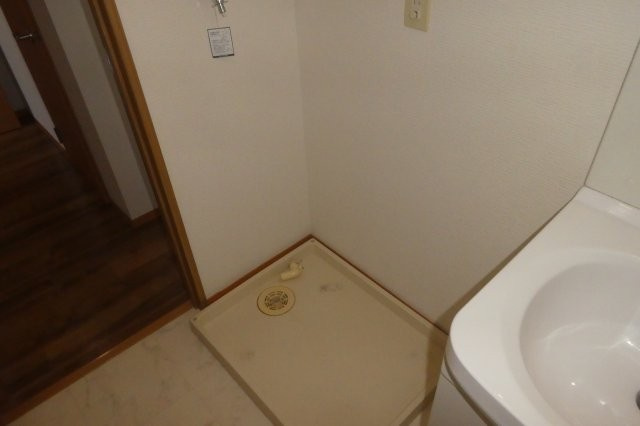 メゾン・ド・セジュールＢのその他|洗濯機置き場