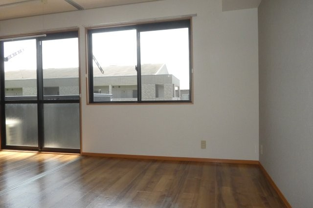 メゾン・ド・セジュールＢの洋室