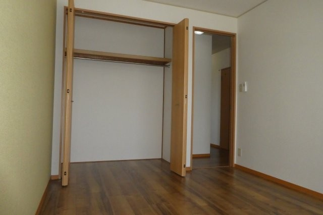 メゾン・ド・セジュールＢの洋室