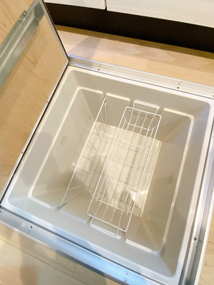 【収納】 | ラ・フェリーチェ | キッチンにある床下収納です！調味料などの買い置きにもぴったり♪