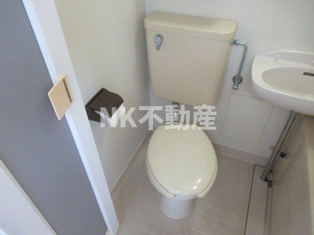 【トイレ】 | セジュール八戸ノ里（八戸ノ里賃貸） | トイレです