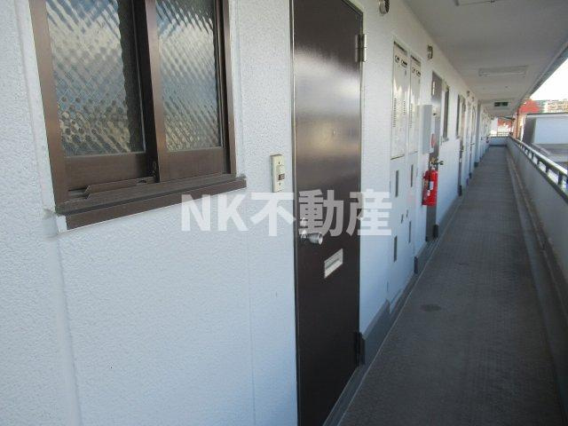 【玄関】 | セジュール八戸ノ里（八戸ノ里賃貸） | 玄関です