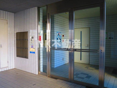 【エントランス】 | ライズィングサン（長田賃貸） | ゆとりのあるエントランスです