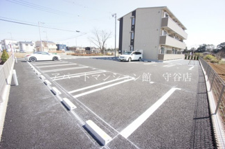 【駐車場】