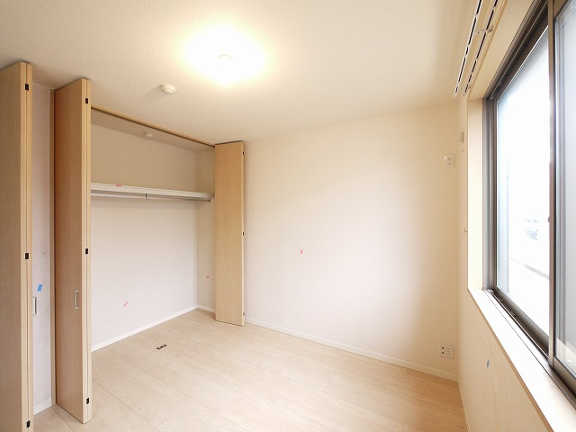 シャーメゾン二階堂の洋室|広々とした洋室です