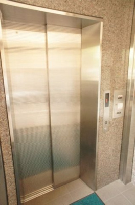 【ロビー】 | シェスワ天神北 | ロビーです